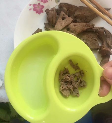 蒸猪肝给宝宝吃怎么做？（鸡肝散的营养价值）