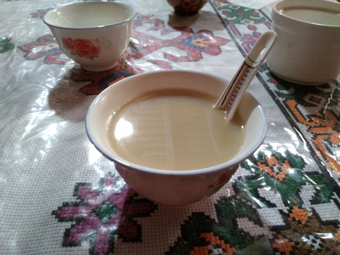 新疆奶茶的家常做法？（新疆奶茶有营养吗）