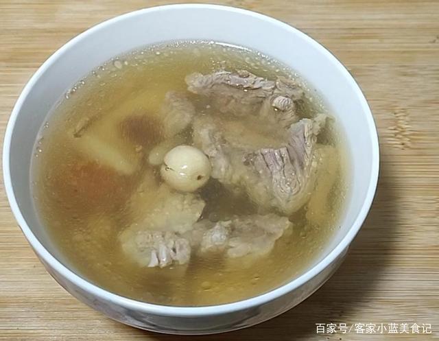 瘦肉汤加食用碱可以吗？（炖瘦肉汤的营养）