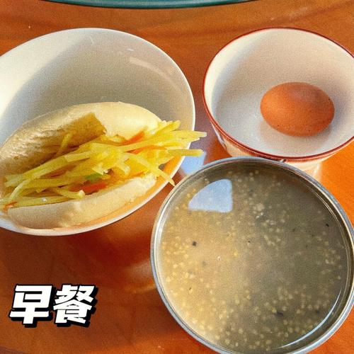 梨煮稀饭有什么营养（梨稀饭怎么烧）