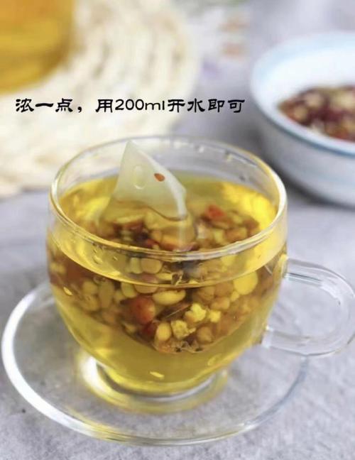 红豆薏米茶的营养（红豆薏米茶的功效好吗）